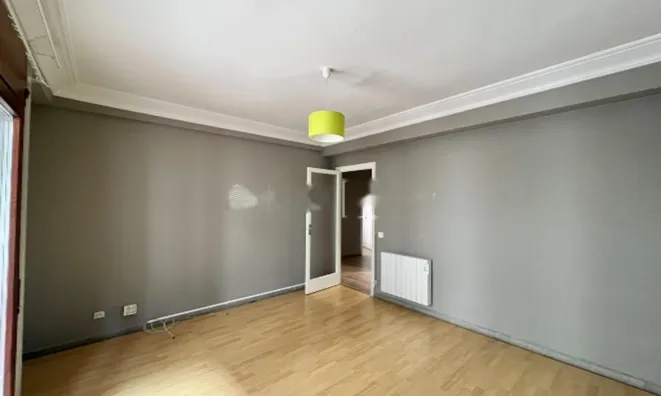 Недвижимость Four-bedroom apartment in Andorra la Vella center: 10