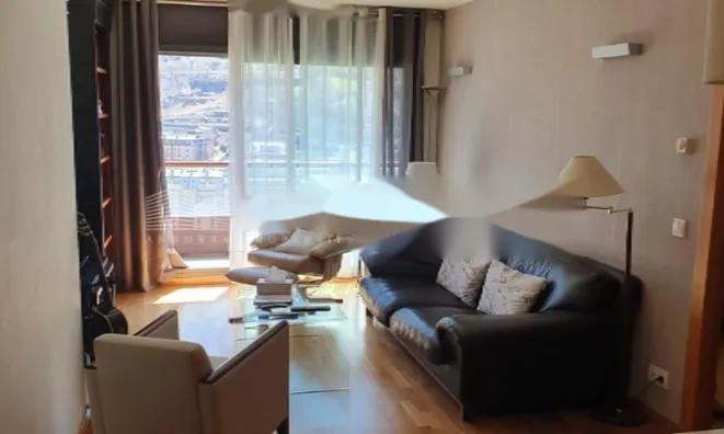 Недвижимость Sunny 2-bedroom apartment in Encamp: 3