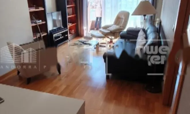 Недвижимость Sunny 2-bedroom apartment in Encamp: 10