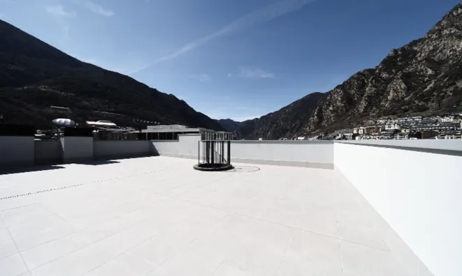 Недвижимость Penthouse for sale in Andorra la Vella, 3 bedrooms: 37