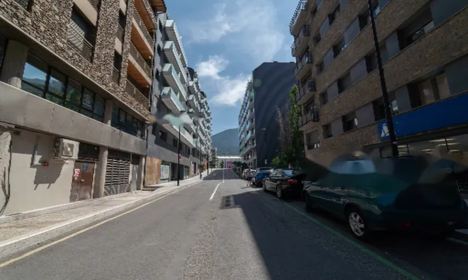 Недвижимость Apartment for sale in Andorra la Vella with 3 bedrooms: 25