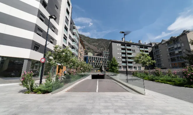 Недвижимость Apartment for sale in Andorra la Vella with 3 bedrooms: 26