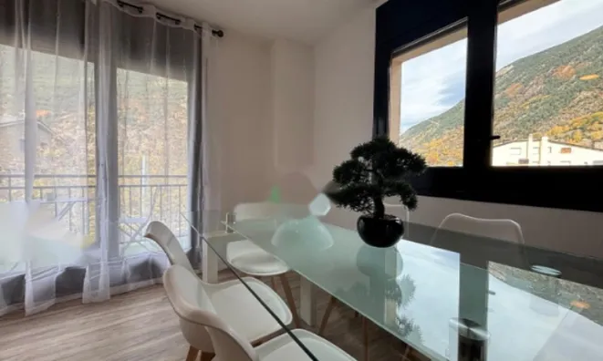 Недвижимость 3-bedroom apartment plus 3 auxiliary rooms for sale in Encamp: 3