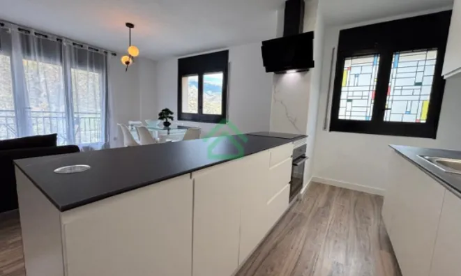 Недвижимость 3-bedroom apartment plus 3 auxiliary rooms for sale in Encamp: 8