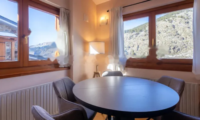 Недвижимость Flat for sale in Soldeu, 2 bedrooms: 12