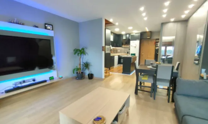 Недвижимость Duplex for sale in Escaldes: 2