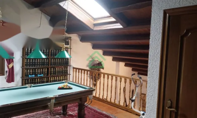 Недвижимость Impressive chalet on La Comella Road: 5