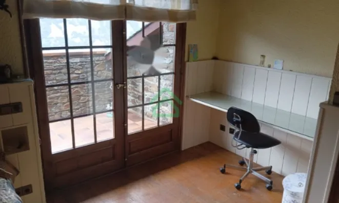 Недвижимость Impressive chalet on La Comella Road: 12