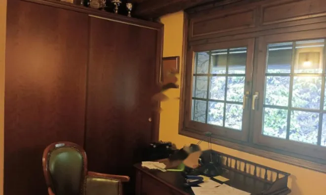 Недвижимость Impressive chalet on La Comella Road: 16