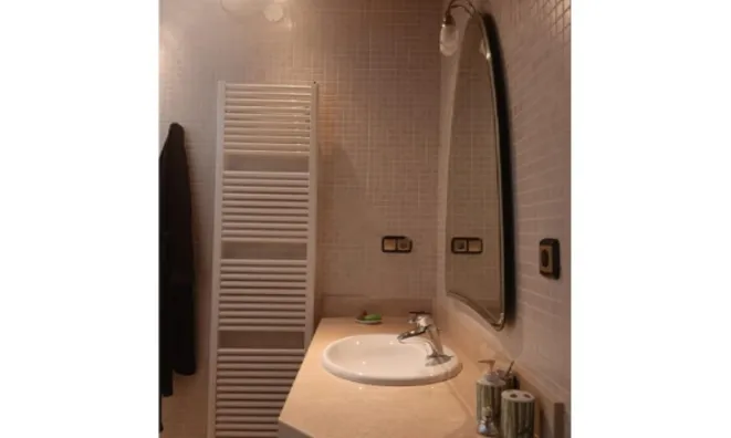 Недвижимость Impressive chalet on La Comella Road: 42