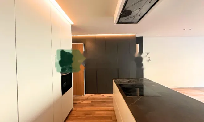 Недвижимость Premium apartment in the center of Andorra la Vella: 3