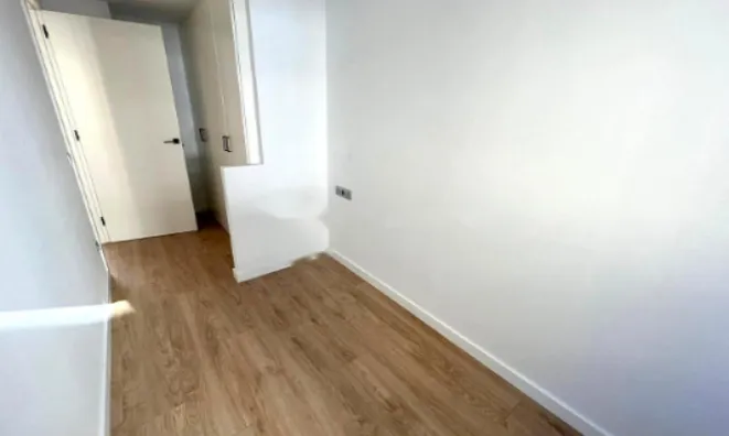 Недвижимость New duplex in Andorra la Vella: 10