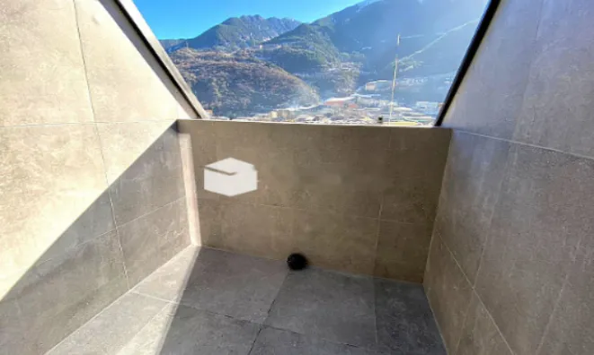 Недвижимость New duplex penthouse in Andorra la Vella: 8