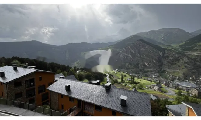 Недвижимость Newly built ground floor with private garden and parking: 3