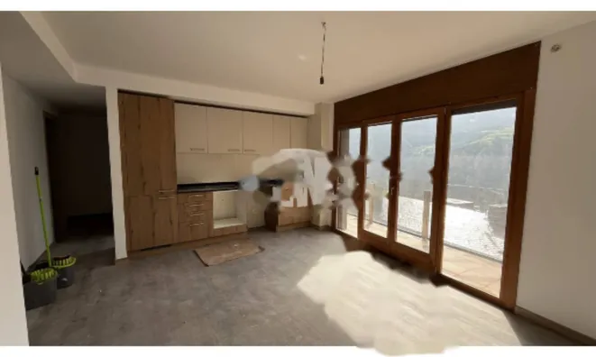 Недвижимость Newly built ground floor with private garden and parking: 6