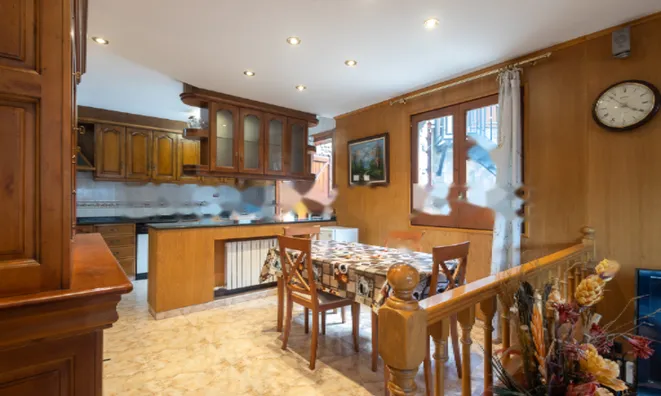 Недвижимость Chalet for sale in Encamp with 4 bedrooms: 4