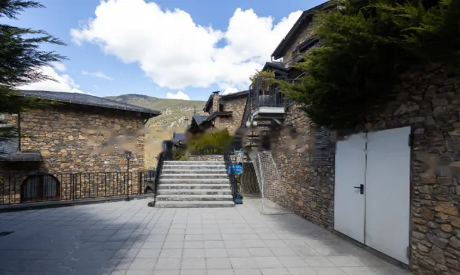 Недвижимость Chalet for sale in Encamp with 4 bedrooms: 35