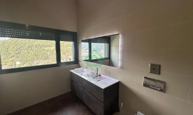 Недвижимость 4-bedroom house for sale in La Massana: 12