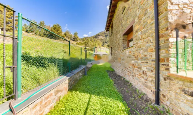 Недвижимость Individual villa with land for sale: 15