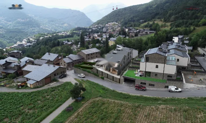 Недвижимость Unique house with 3 pools, ideal for a large family: 14