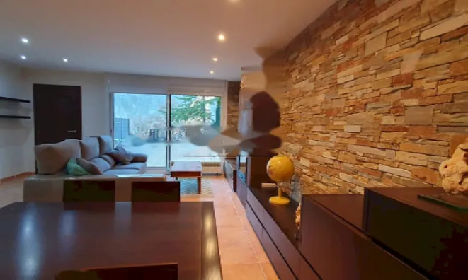 Недвижимость Magnificent 4-bedroom townhouse in La Comella, Andorra la Vella: 2