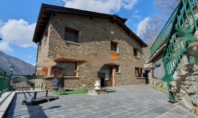 Недвижимость Magnificent Chalet on Carretera d'Engolasters, Escaldes Engordany: 2