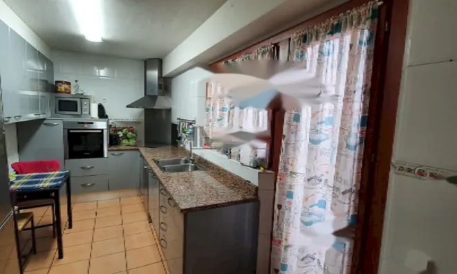 Недвижимость Magnificent townhouse near the city center: 12