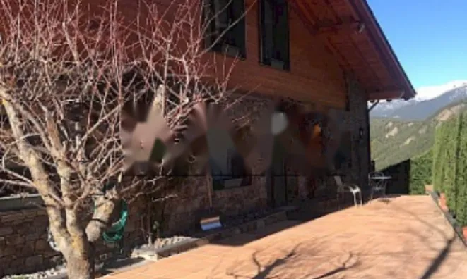 Недвижимость Exclusive chalet in a prime location: 4