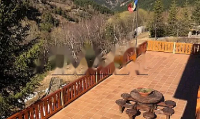 Недвижимость Exclusive chalet in a prime location: 7