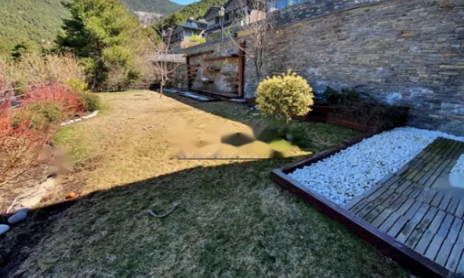 Недвижимость Exclusive chalet in a sought-after area with 4 suites and garage for 7 cars: 9