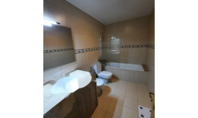 Недвижимость House with 4 bedrooms, garden, garage and elevator in a prime location in Andorra: 11