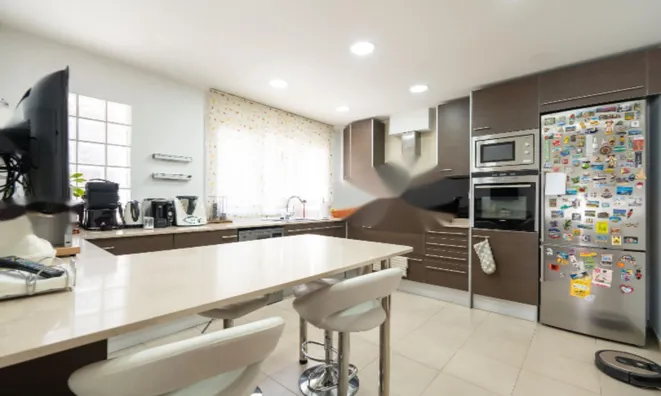 Недвижимость Independent chalet with spectacular views and sun: 1