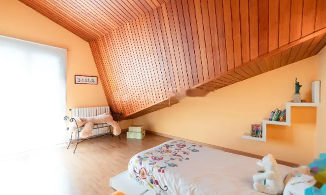 Недвижимость Independent chalet with spectacular views and sun: 11