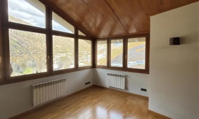 Недвижимость Semi-detached chalet for sale in La Comella: 11