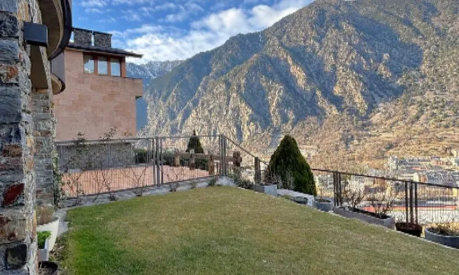 Недвижимость Semi-detached chalet for sale in La Comella: 33