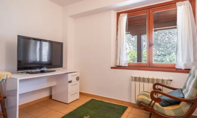 Недвижимость Townhouse for sale in Andorra la Vella, 5 bedrooms: 19