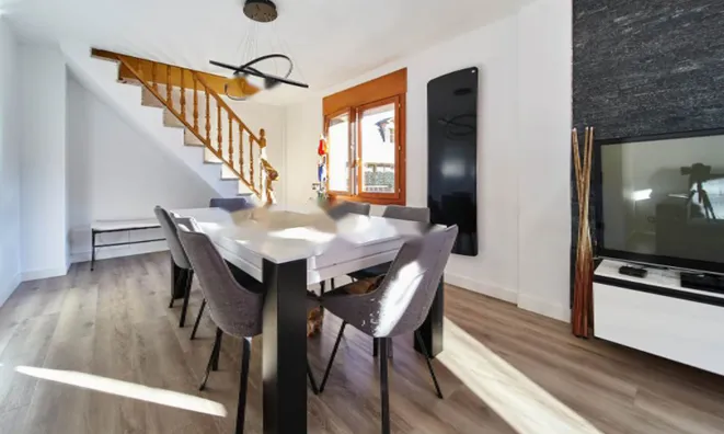 Недвижимость Chalet for sale in Pal with 4 bedrooms: 4