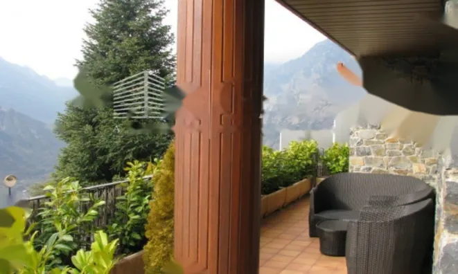 Недвижимость Chalet in exclusive residential area of Escaldes: 2