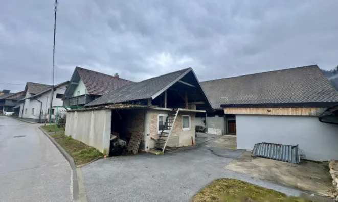 Недвижимость Дом, Подхом: 9