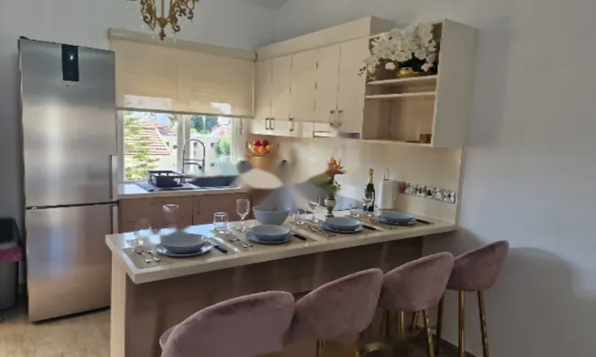 Недвижимость 2 Bedroom Apartment for Sale in Potamos Germasogeias, Limassol: 3