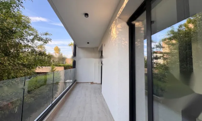 Недвижимость 1 Bedroom Apartment For Sale in Mesa Geitonia, Limassol: 8