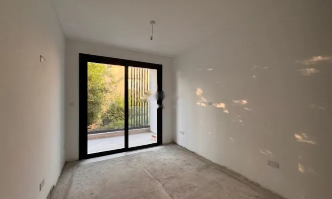 Недвижимость 1 Bedroom Apartment For Sale in Mesa Geitonia, Limassol: 10