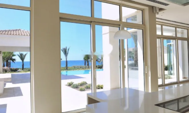 Недвижимость 6 Bedroom Villa for Sale in Pervolia, Larnaca: 7