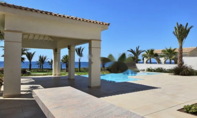 Недвижимость 6 Bedroom Villa for Sale in Pervolia, Larnaca: 16