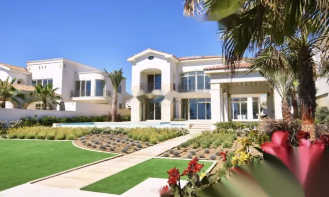 Недвижимость 6 Bedroom Villa for Sale in Pervolia, Larnaca: 27