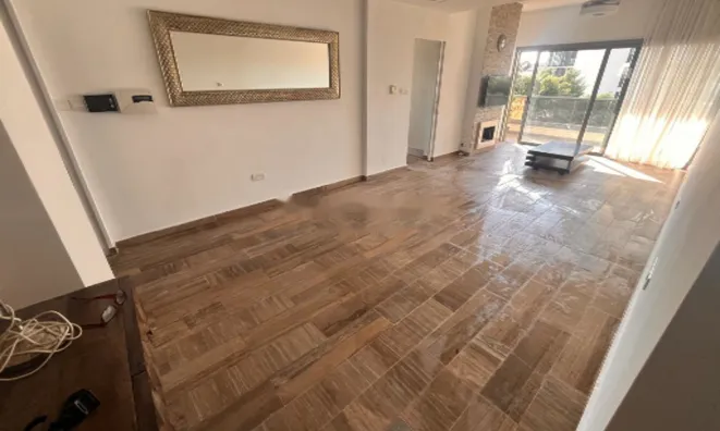 Недвижимость 3 Bedroom Apartment For Sale in Potamos Germasogeia, Limassol: 3