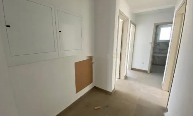 Недвижимость 3 Bedroom Apartment for Sale in Germasogeia, Limassol: 9