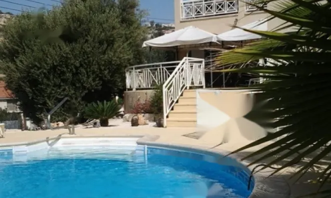 Недвижимость 3 Bedroom Villa For Sale in Agios Tychonas, Limassol.: 11