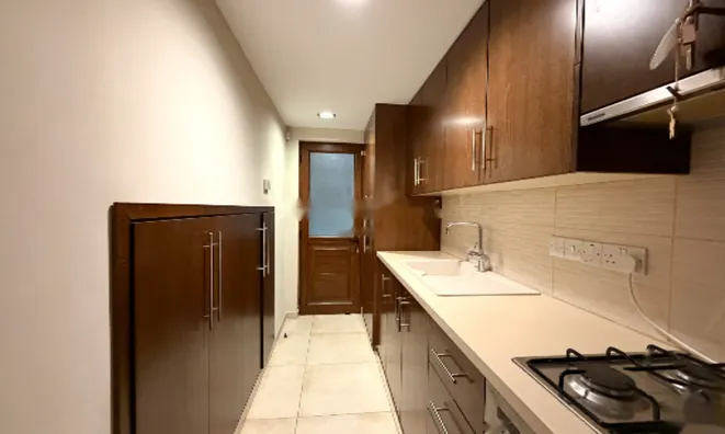 Недвижимость 4 Bedroom Detached House for Sale in Anageia, Nicosia: 10