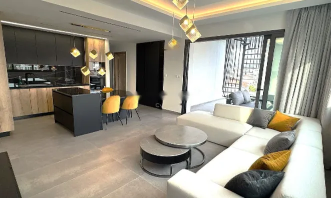 Недвижимость 3 Bedroom Penthouse For Sale in City Center, Limassol: 2